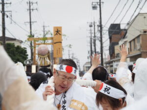 御樋代木の奉曳(外宮・陸曳)