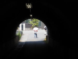 五十鈴川駅へ