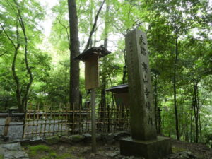 高山寺の表参道