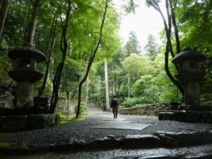高山寺の表参道