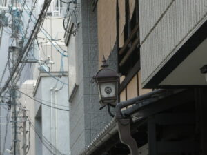 矢尾定（下京区新町通綾小路上る四条町）