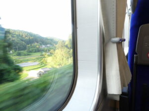 鳥羽行き特急の車窓にて