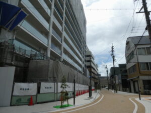 伊勢市駅前の建設現場