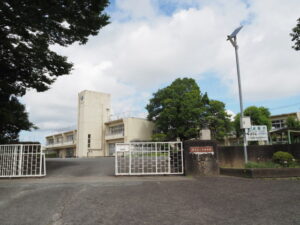 一志中学校（津市一志町高野）
