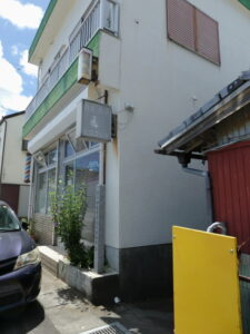 ［詩人 伊良子清白居住屋敷跡］の石標付近
