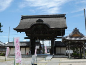 唐門(専修寺)