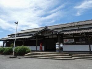 JR紀勢本線 一身田駅