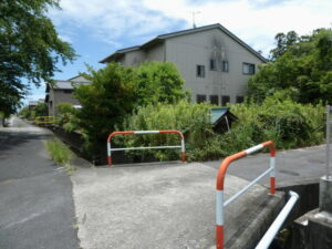 一身田寺内町の北側にある環濠