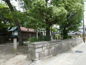 一御田神社(津市一身田町)