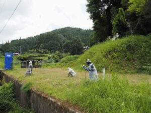 魅入ってしまう案山子（ととりの里公園）