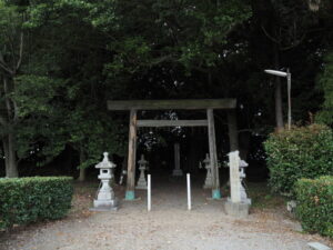 物部神社（津市新家町）