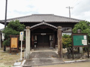 市場庄公会堂（松阪市市場庄町）
