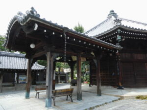六角堂(京都市山科区四ノ宮泉水町)