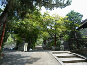 粟田神社(京都市東山区粟田口鍛冶町)