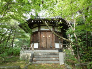 聖徳太子殿（清凉寺）
