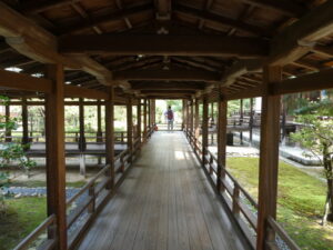 村雨の廊下（大覚寺）