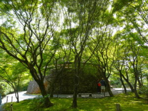 仏舎利塔（あだし野念仏寺）
