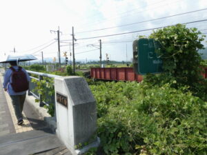 西川に架かる新西川橋