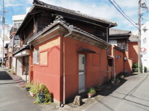 御塩道（伊勢市吹上と岩渕の境界付近）