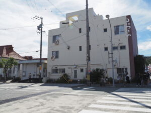 つるや旅館（伊勢市本町）の北側