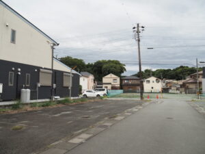 小川公園から上社の社叢を目指して