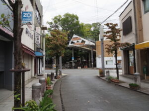 高柳商店街（エスポアたかやなぎ）入口付近