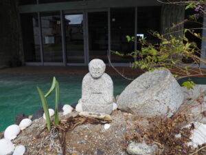 二見浦表参道にて