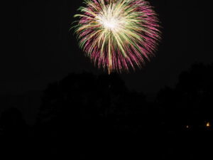 自宅ベランダから望んだオクトバの九鬼水軍大花火