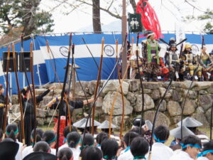 氏郷まつり 武者行列出陣式（松坂城跡 本丸）