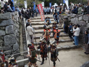 氏郷まつり 武者行列（松坂城跡）