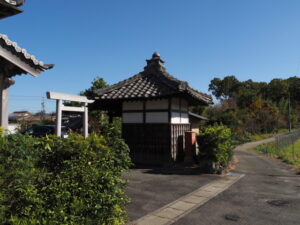 両谷寺(明和町新茶屋)