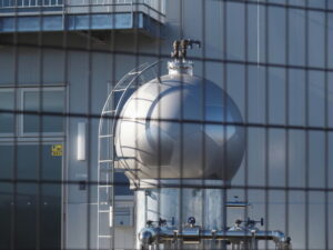 伊勢市上下水道部新庁舎にて