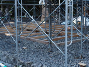 大庭に設営される臨時神札授与所ほか（外宮）