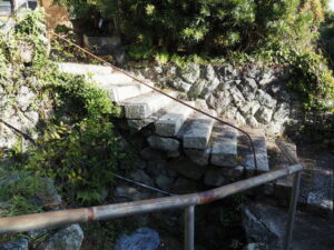 太江寺の参道にて(伊勢市二見町江)