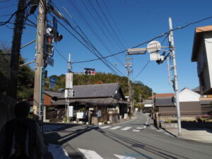 交互交通式信号機、伊勢街道（津市垂水）