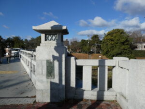 高野川に架かる河合橋