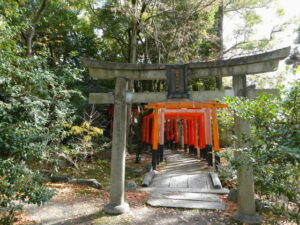 福壽稲荷神社（上御霊神社）