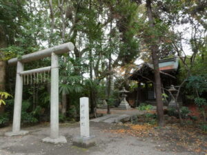 神明神社（上御霊神社）