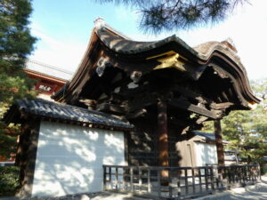大徳寺 勅使門と山門(金毛閣)