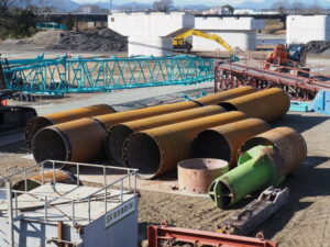 宮川橋架替工事現場（宮川右岸）